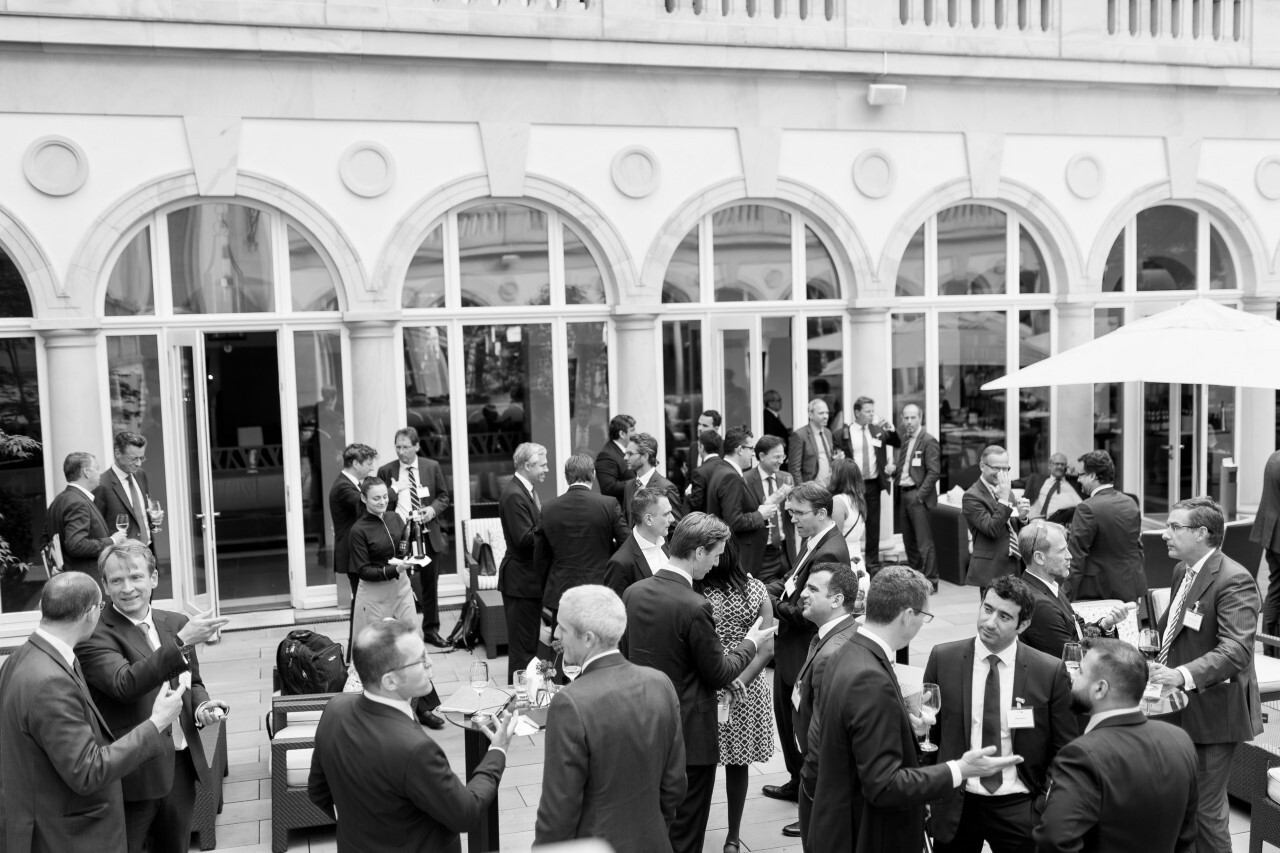 networking big gid courtyard